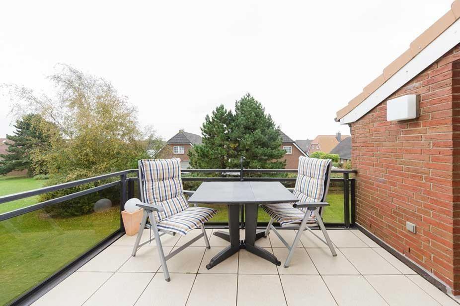 Ferienwohnung 4 mit Sonnenbalkon im Landhaus Hubertus Duhnen Cuxhaven Exterior foto